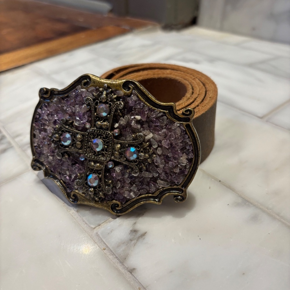 Vintage Western Genuine Leather Belt w/ Ornate Amethyst Cross Buckle - Picture 2 of 5